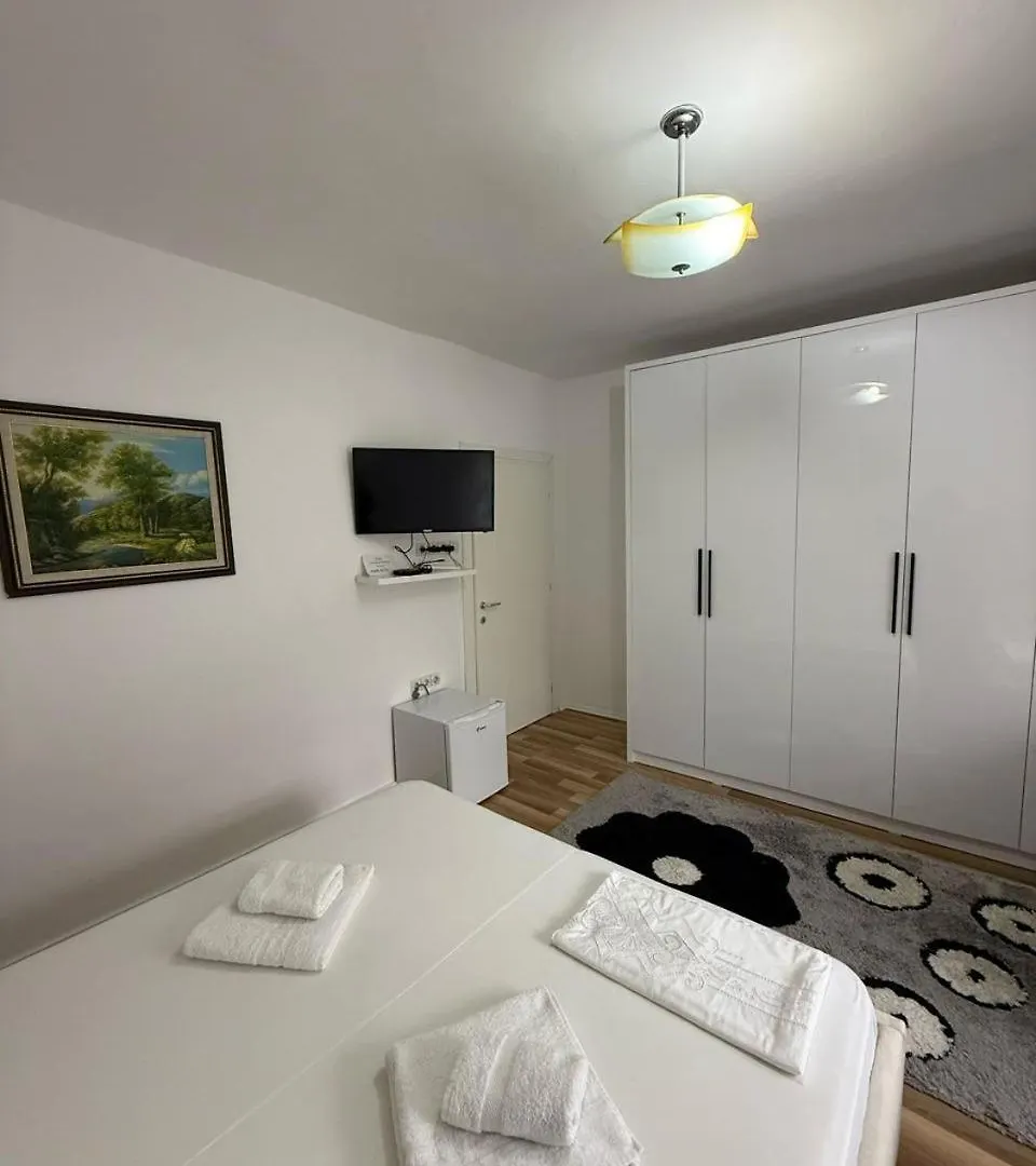 Apartment In Berat'S Center 0*, 培拉特